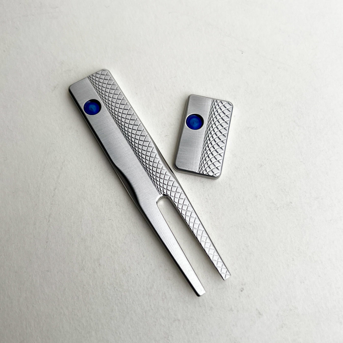 Divot tool & ball marker 004 - With initials