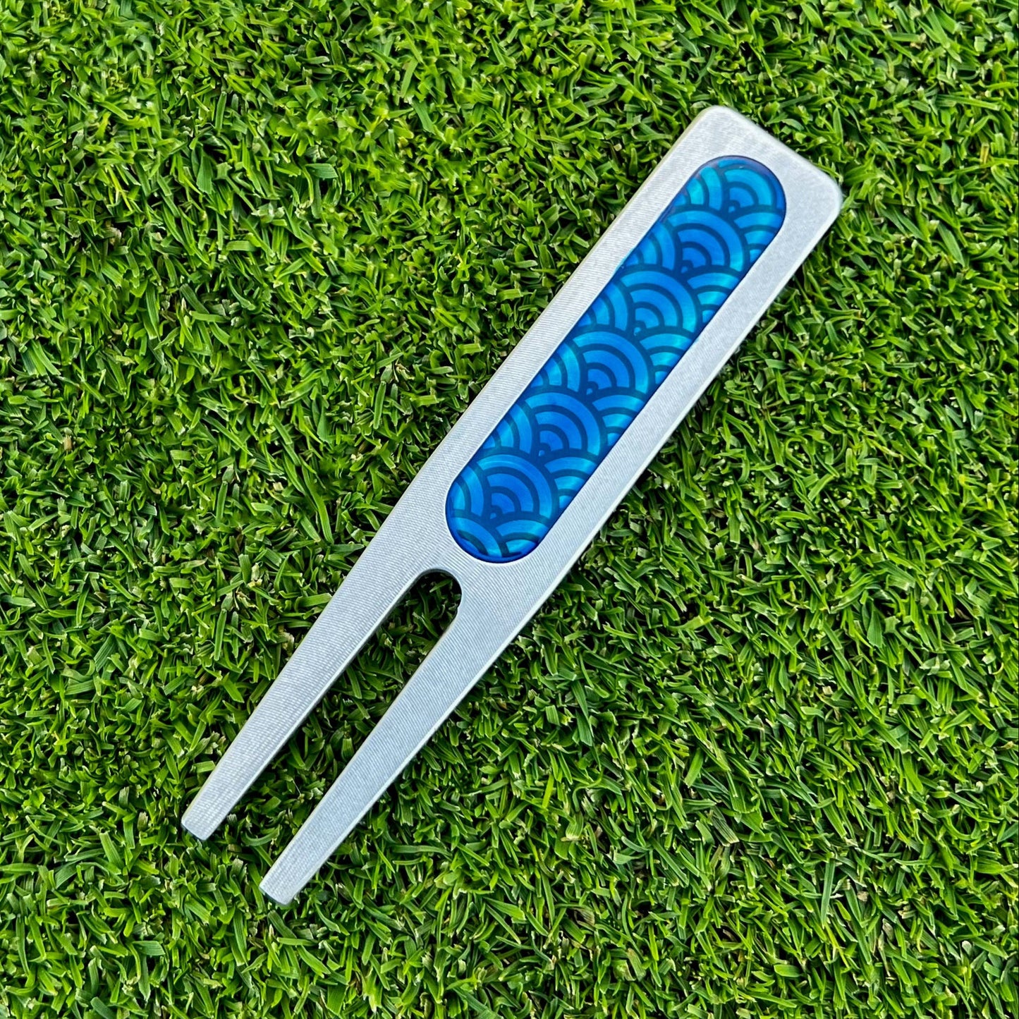 Aalto - Divot Tool